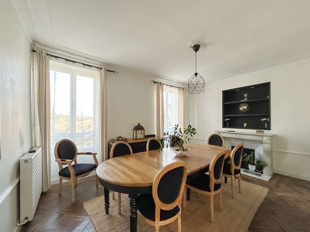 Maison à SAINT-OUEN-L&#039;AUMONE