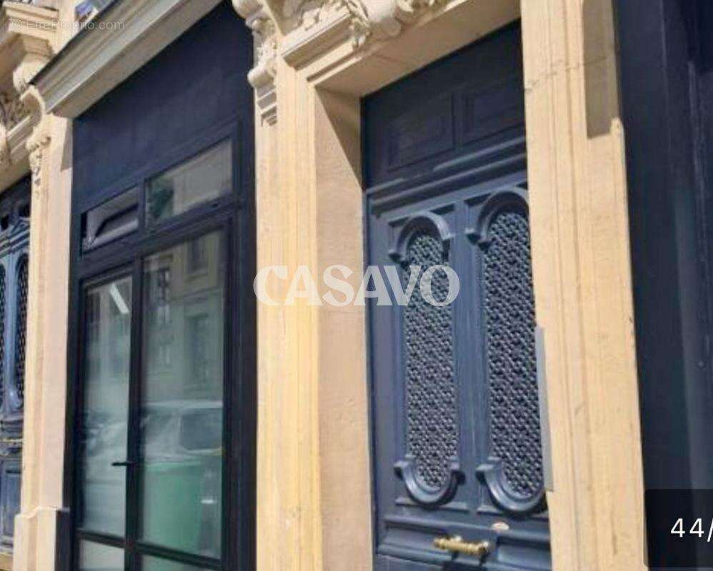 Appartement à PARIS-9E