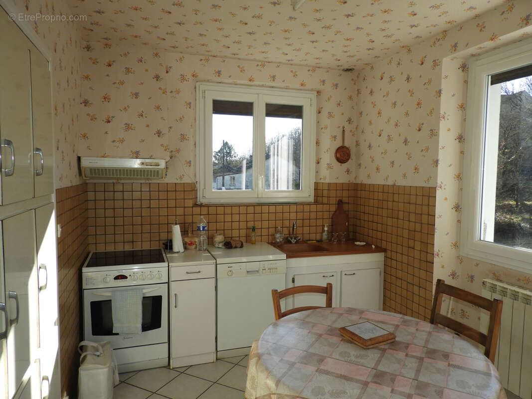 Maison à VILLEFRANCHE-DE-ROUERGUE