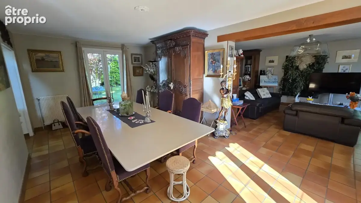 Maison familiale spacieuse 'ANNABELLE' de +200 m2 avec jardin de 796 m2 à Gressy - photo 2
