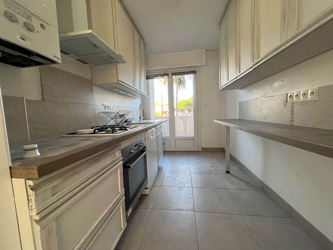 Appartement à HYERES