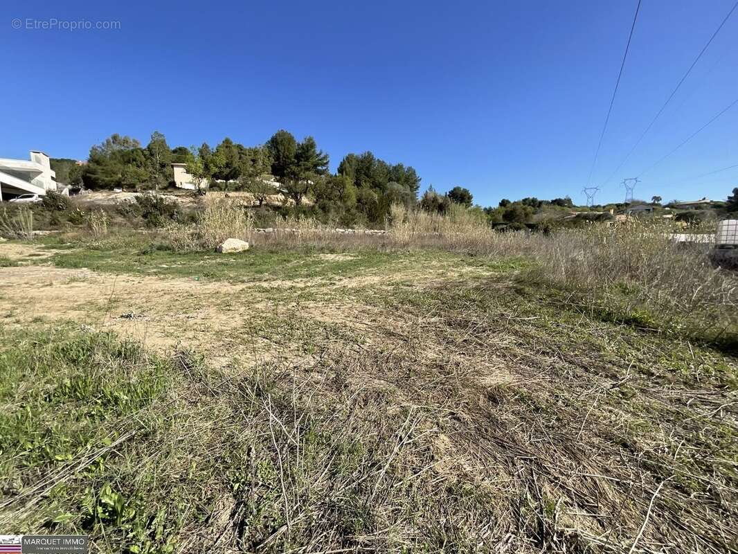 Terrain à BEZIERS
