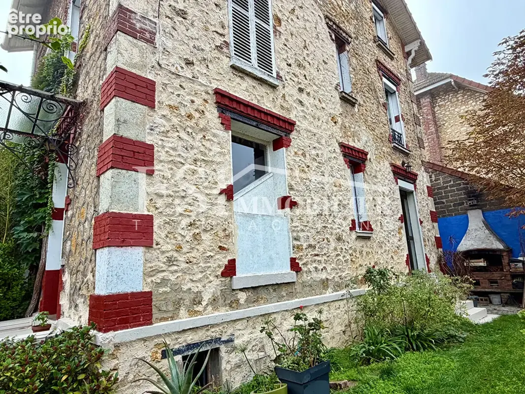 Maison Saint Leu La Foret 7 pièces 142 m2 - centre-ville - photo 13