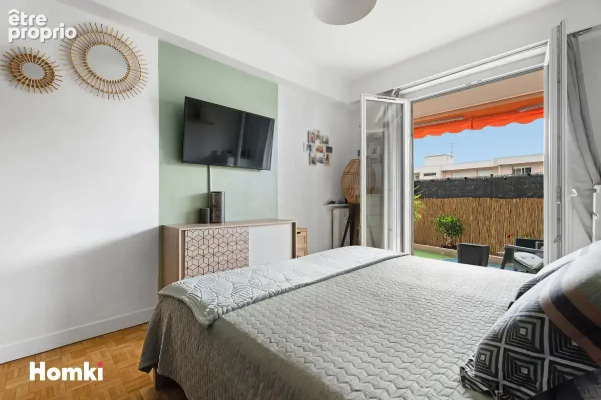 Antibes – Les Châtaigniers  Spacieux 3 pièces de 80,59 m² avec grande terrasse de 26 m² et parking privatif - photo 10