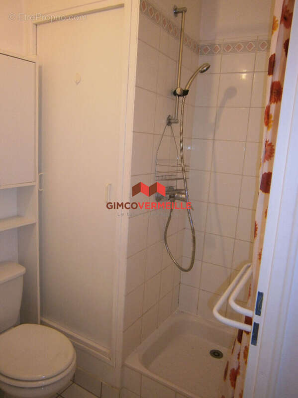 Appartement à VOISINS-LE-BRETONNEUX