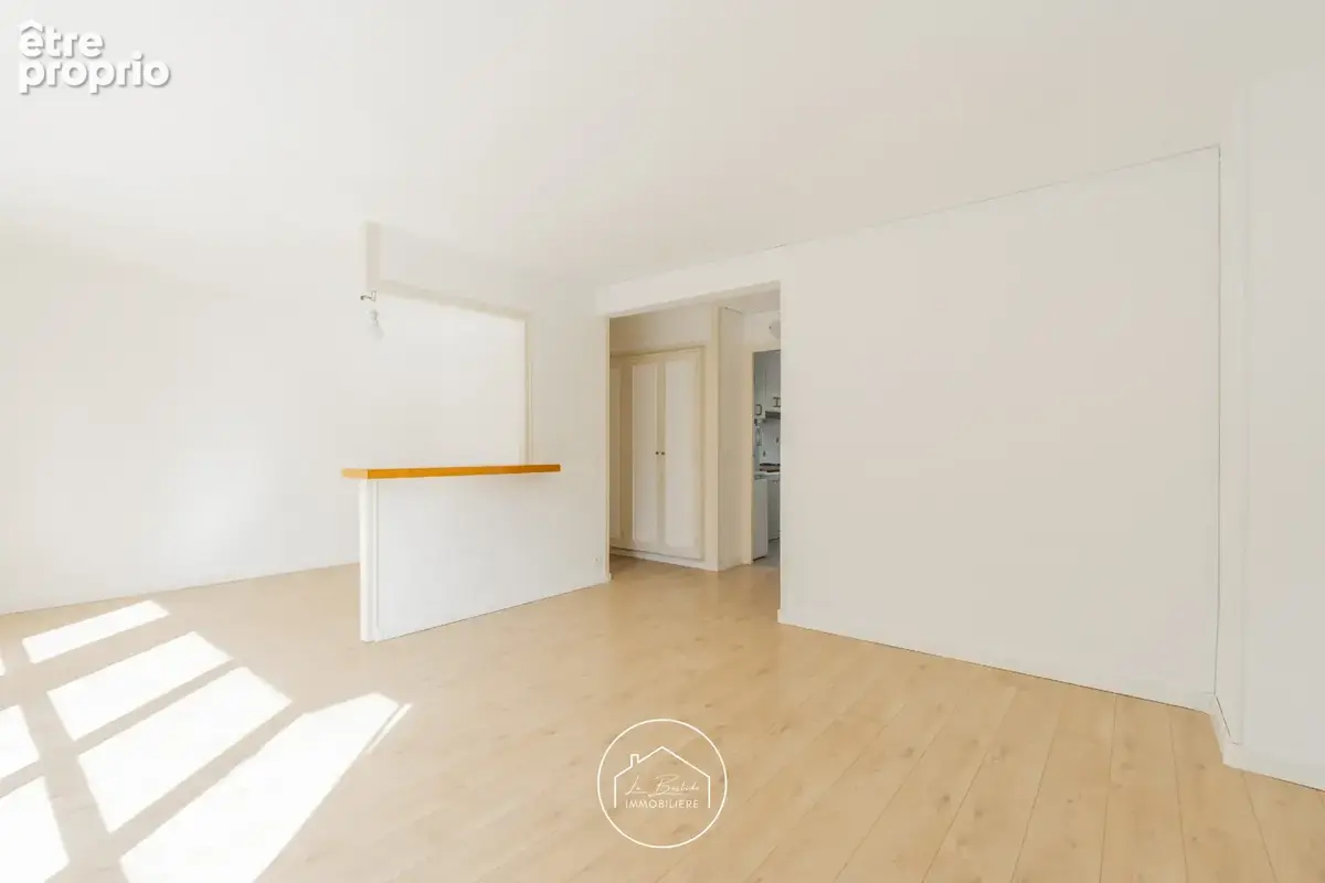 Appartement - 4 pièces avec balcon - 2 chambres SCEAUX - photo 2