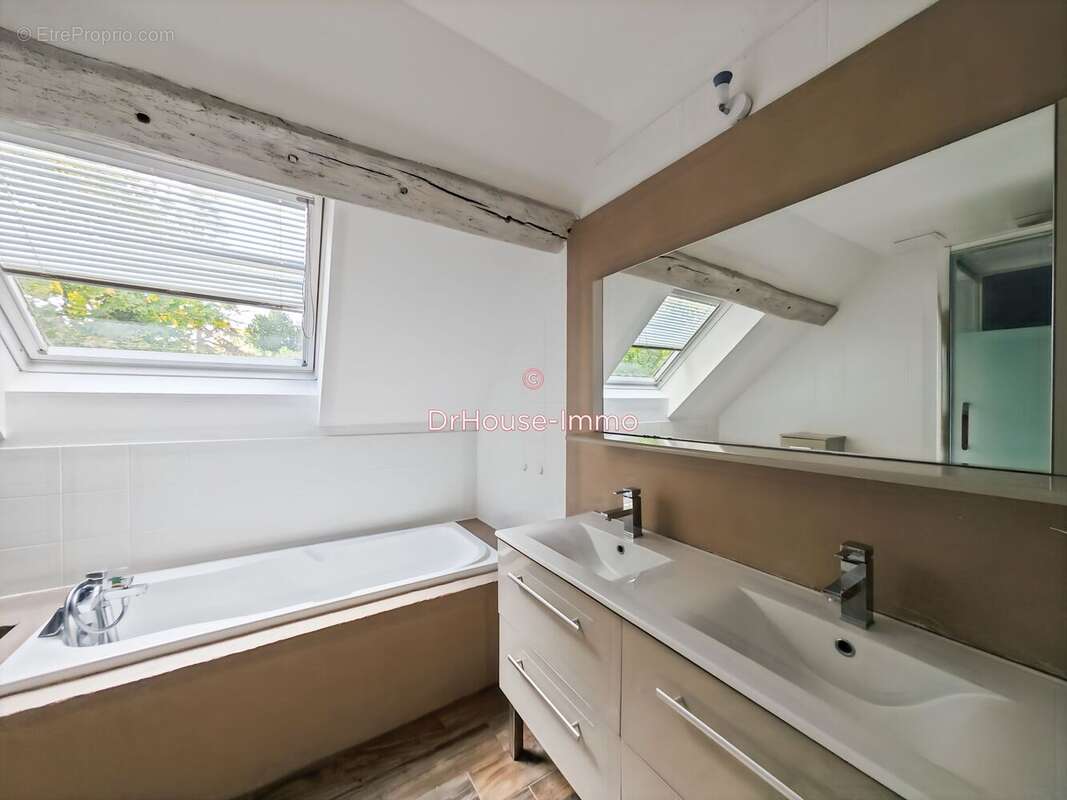 Maison 206 m² à Chaingy  - photo 8