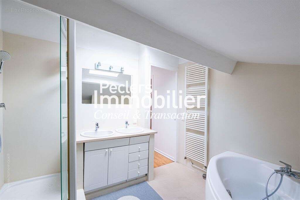Maison esprit loft aux volumes exceptionnels – Rueil-Malmaison Coteaux - photo 12