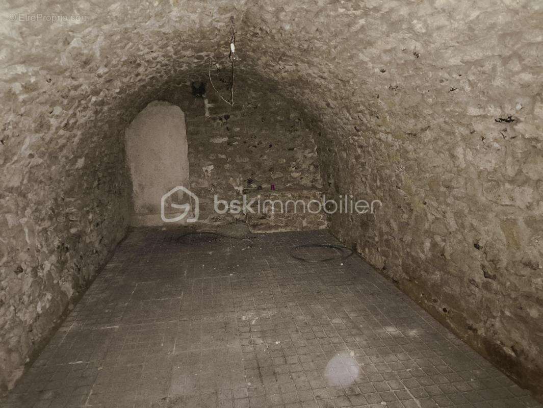 Maison à SAINT-MARTIN-LA-GARENNE