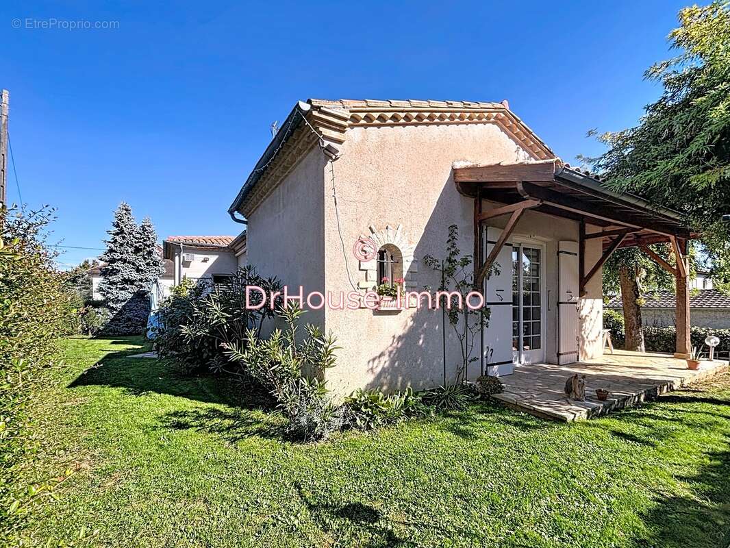 Maison à MONSEMPRON-LIBOS