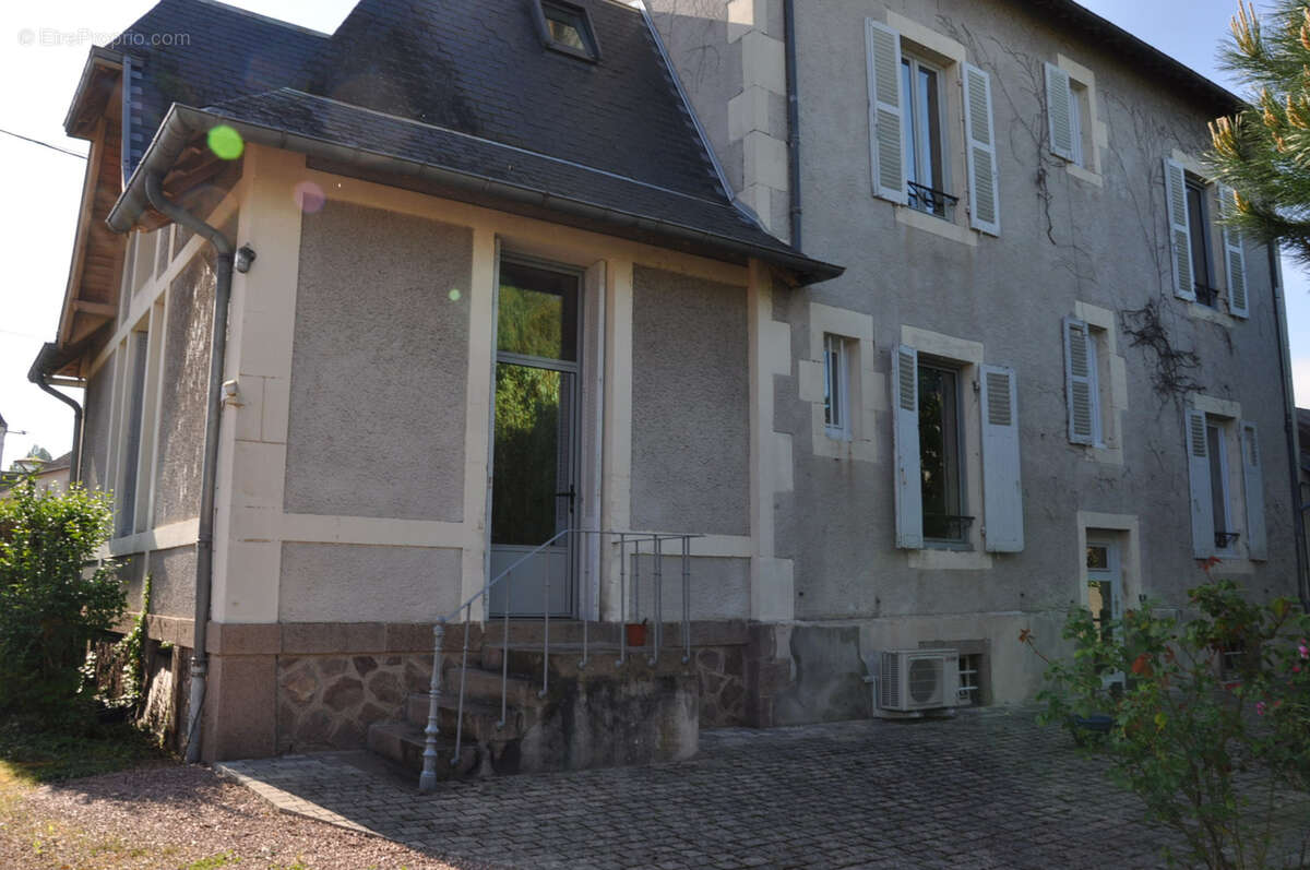 Maison à LAPALISSE