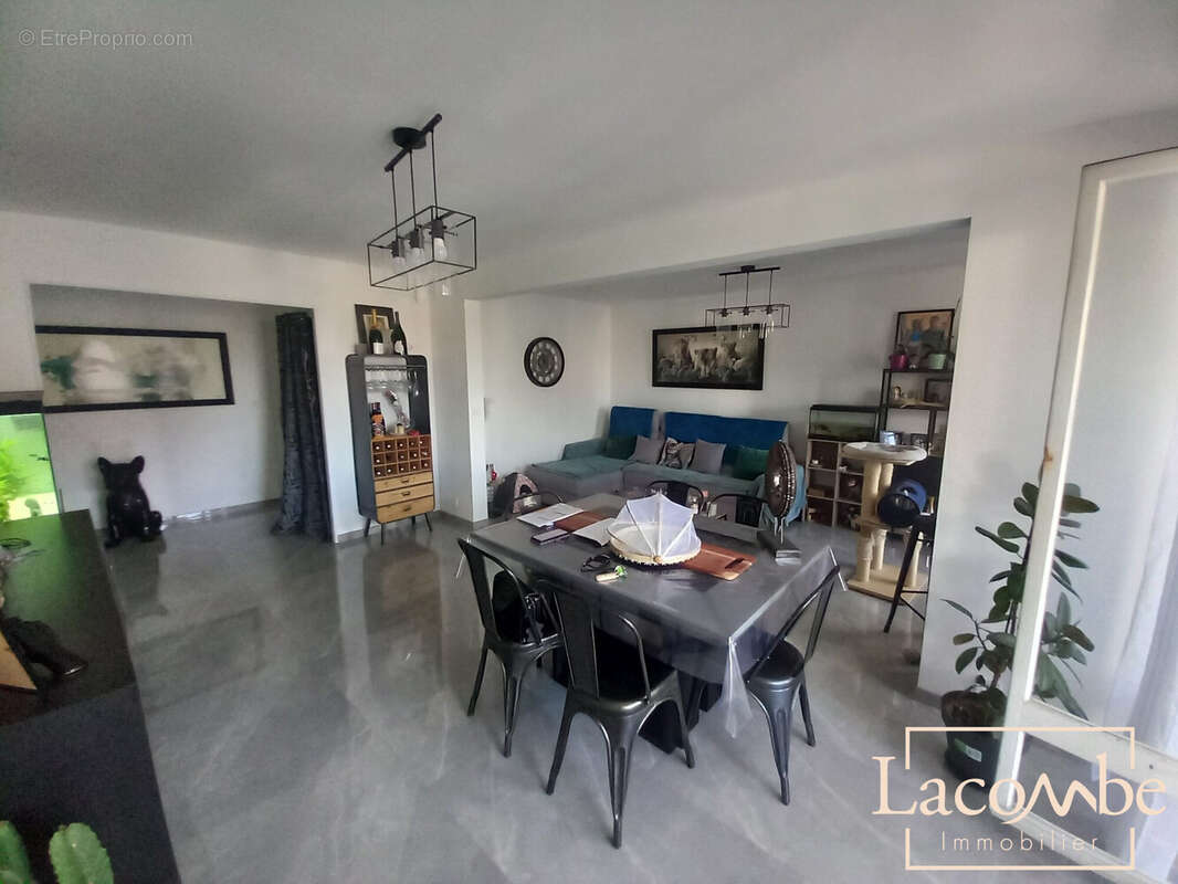 Appartement à ALBERTVILLE