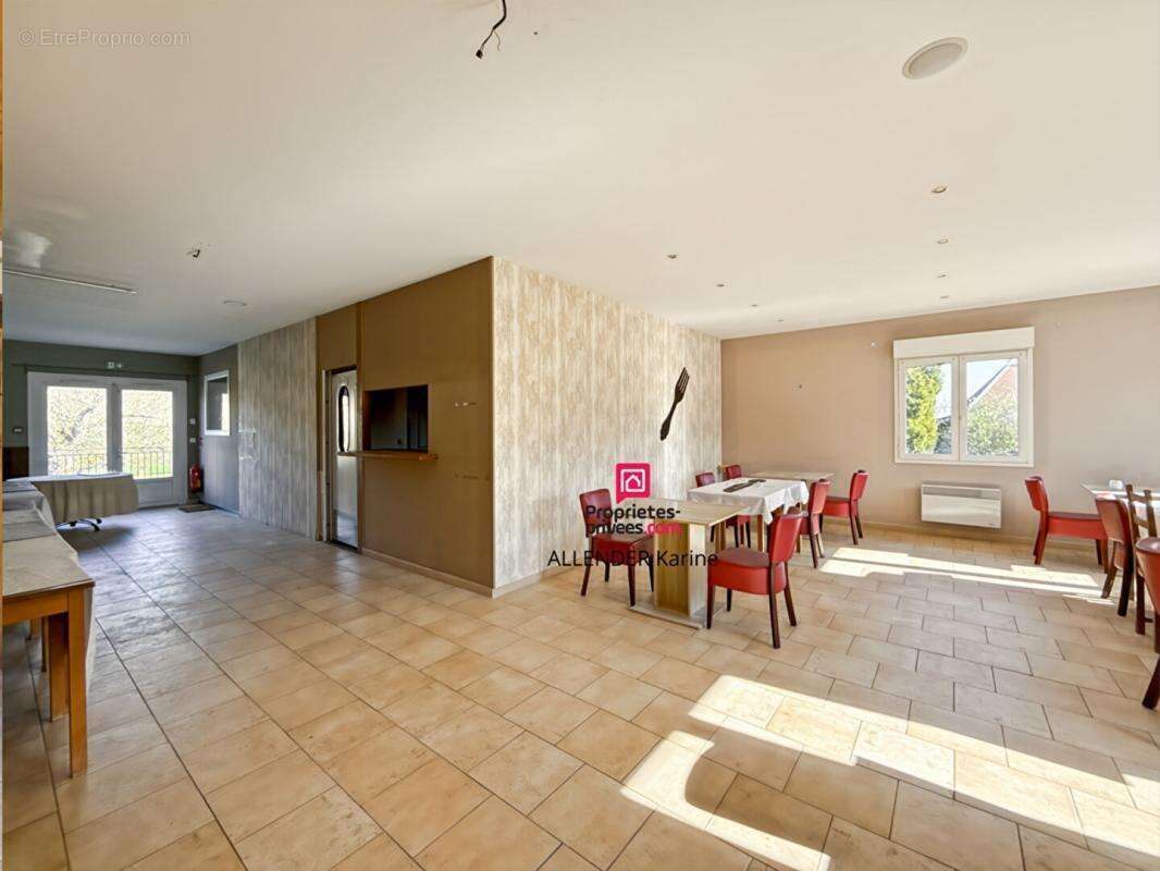 Maison Eaux Puiseaux 21 pièce(s) 836 m2 - photo 4