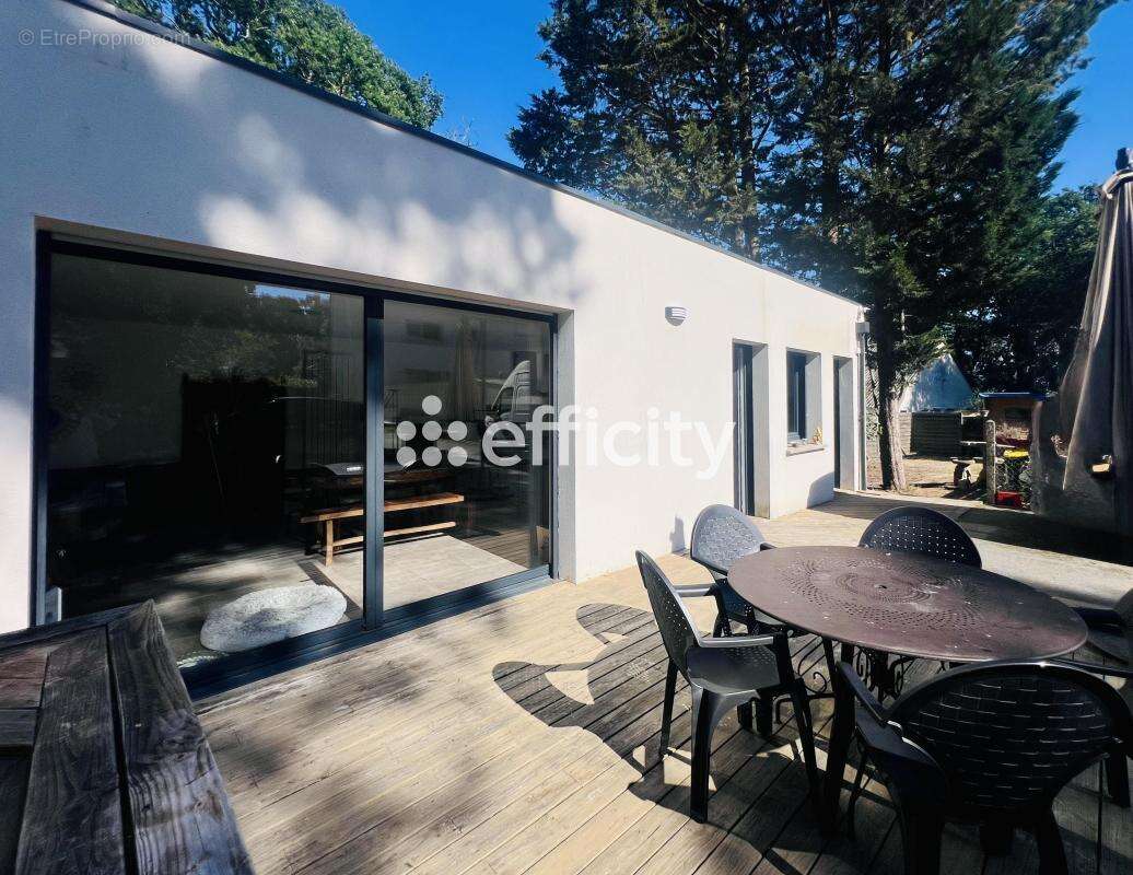 Maison 105 m² à Saint-Nazaire  - photo 4