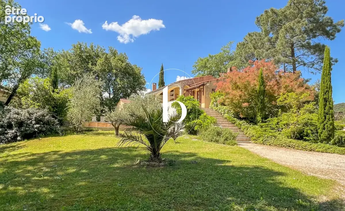Maison 225 m² à Goudargues  - photo 30