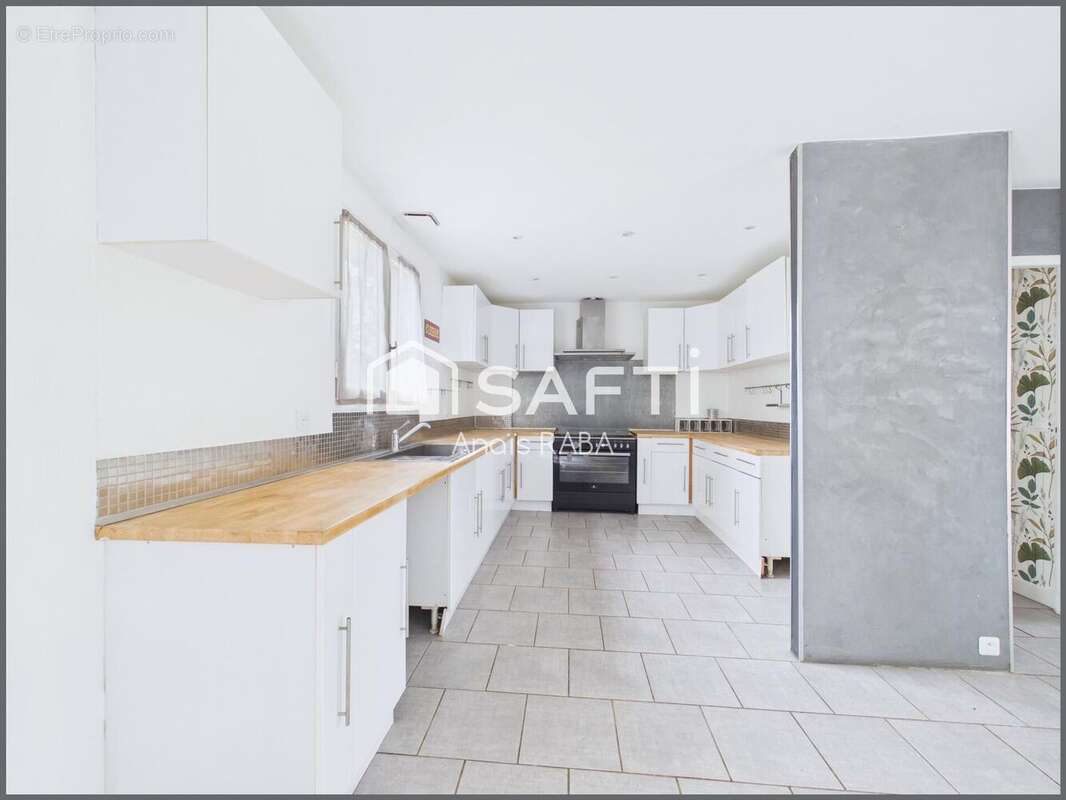 Maison 128 m² à La Teste-De-Buch  - photo 4