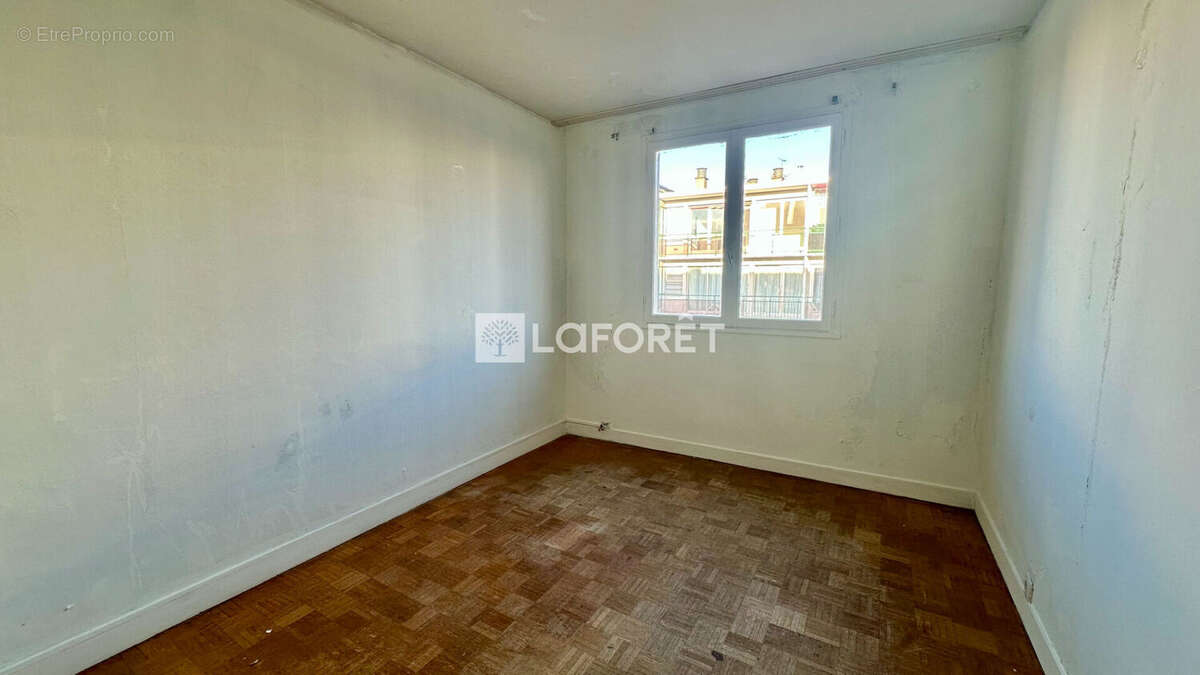 Appartement à LIVRY-GARGAN
