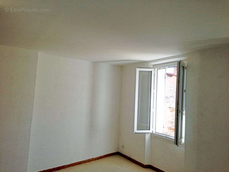 Studio dernier etage - photo 3