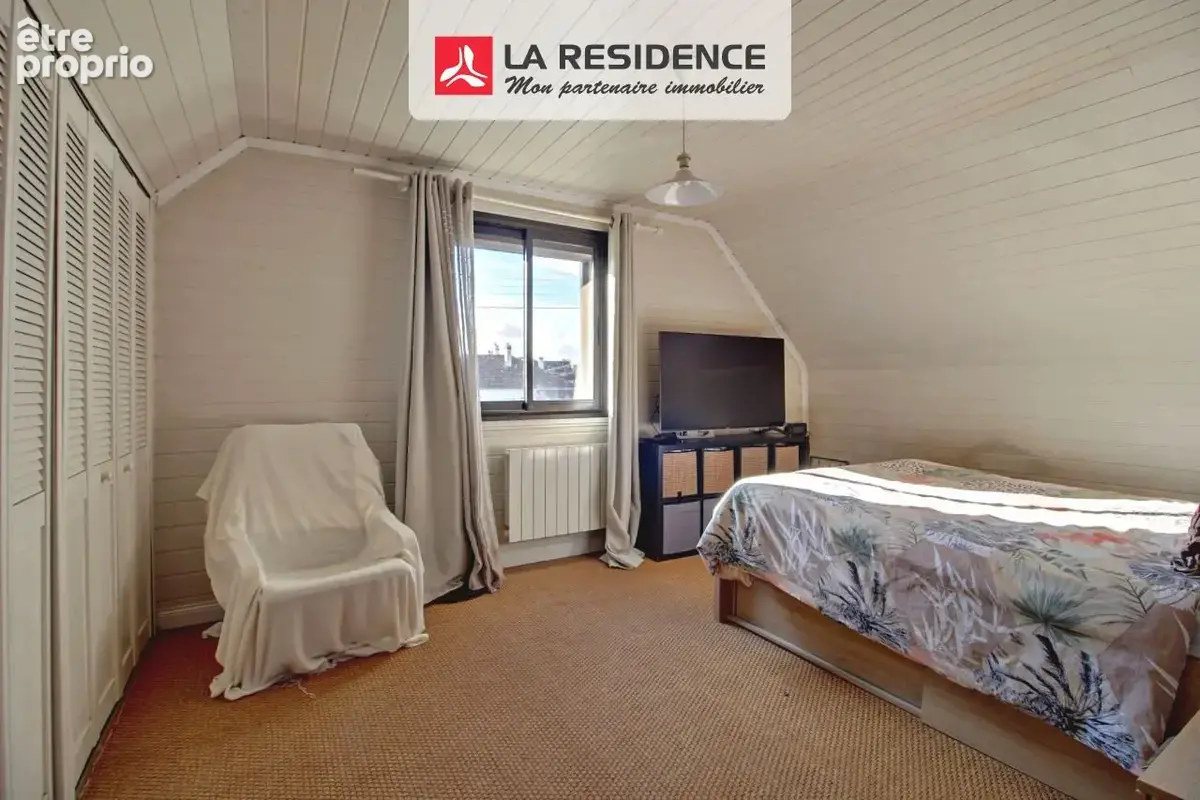 Maison 5 pièces 102 m² à vendre à Saint-Etienne-Du-Rouvray (76800) - photo 4