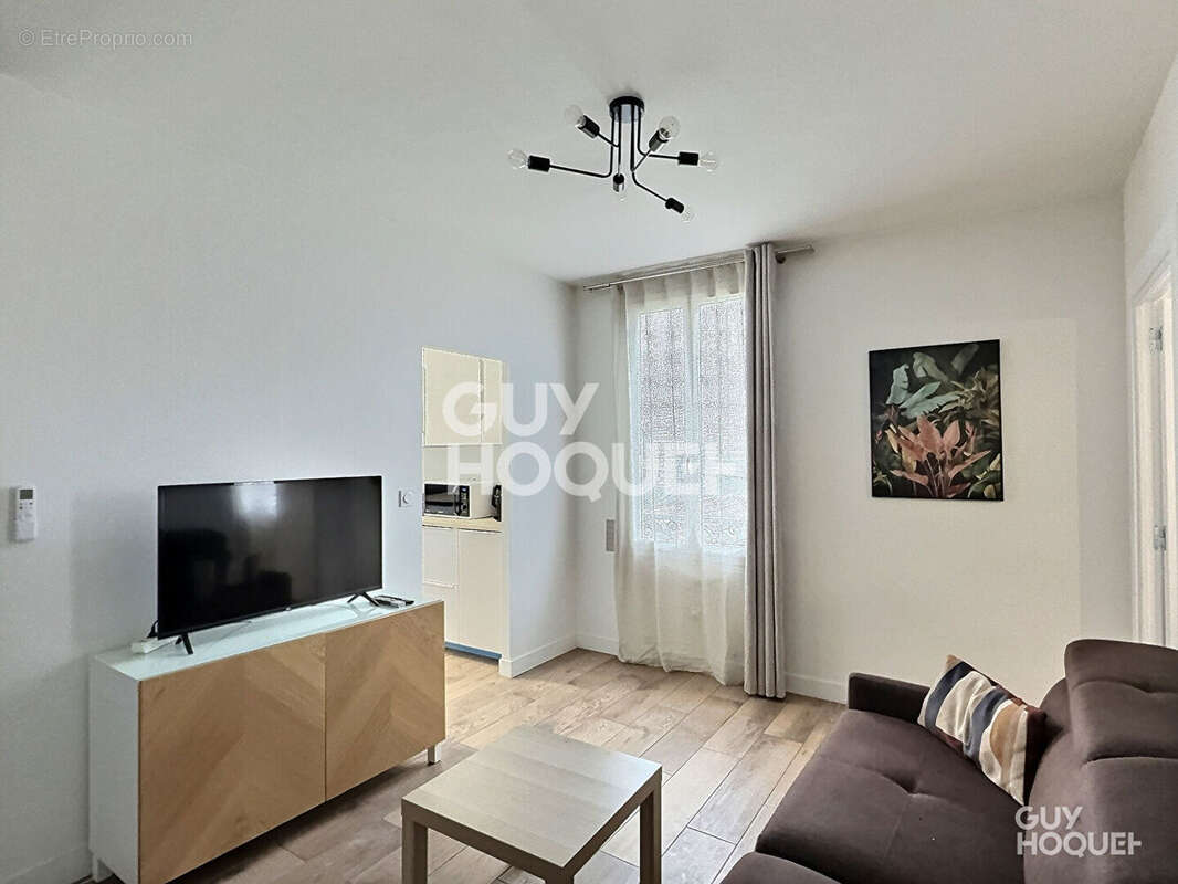 Appartement à AUBERVILLIERS