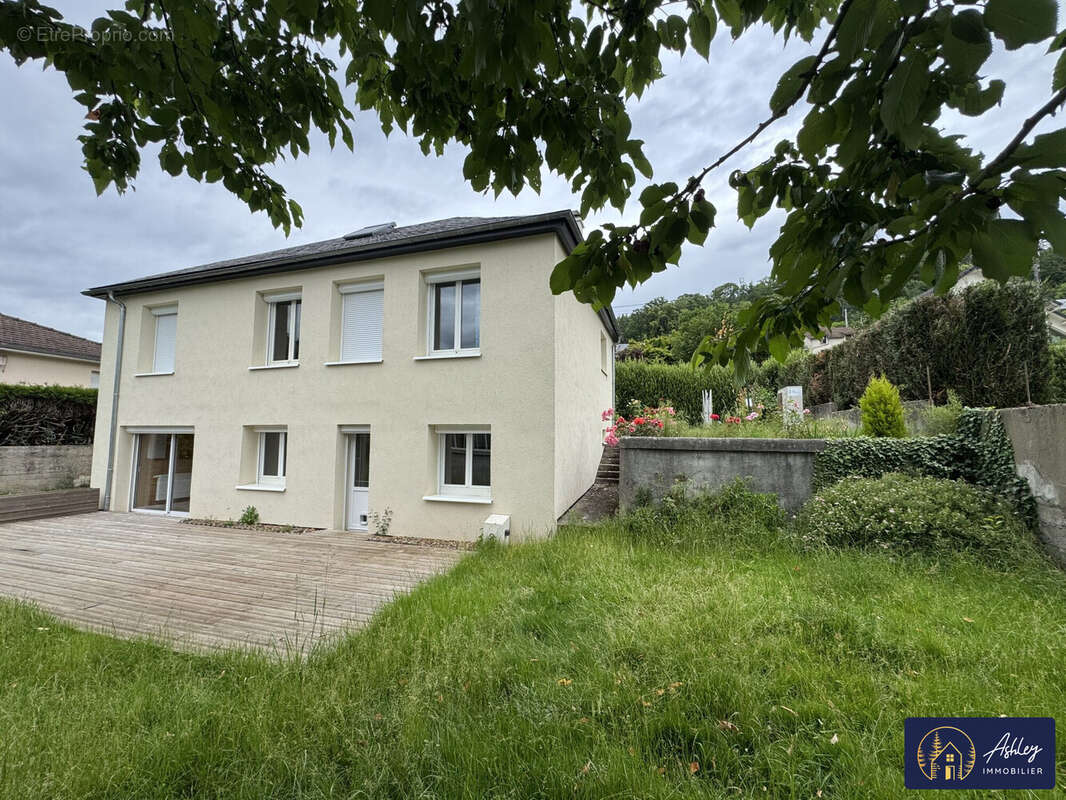 Maison 5 pièces BORT-LES-ORGUES - Maison à BORT-LES-ORGUES