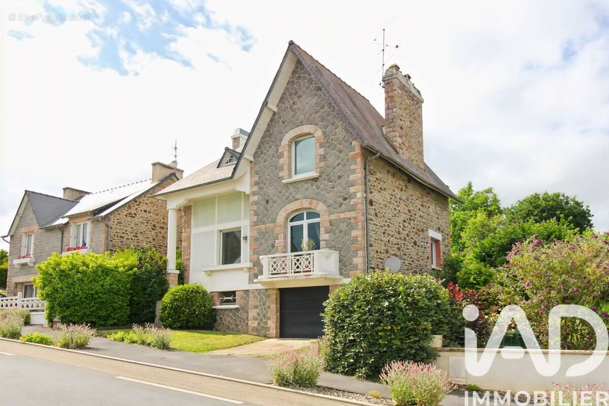 Photo 2 - Maison à LAMBALLE