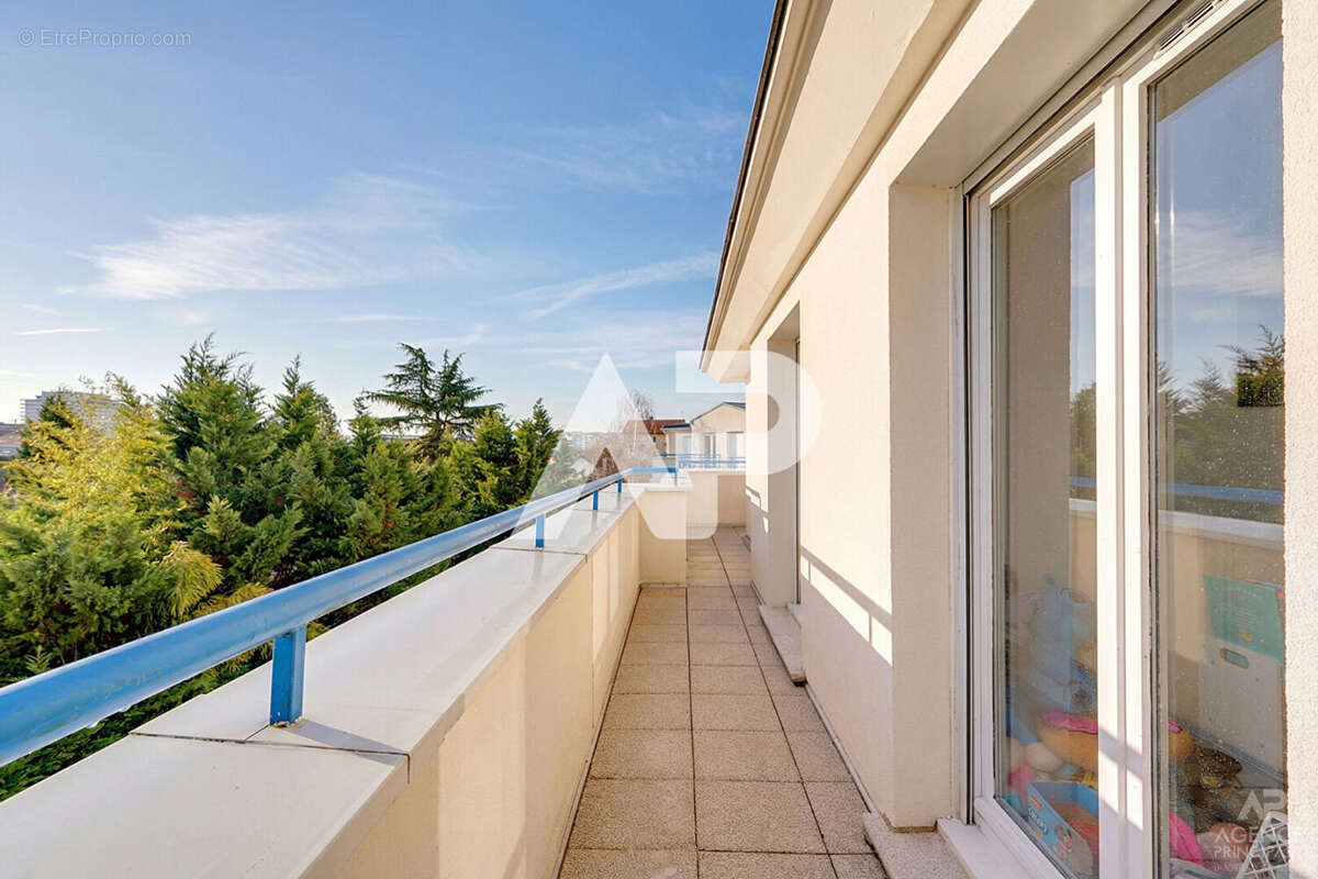 Appartement à RUEIL-MALMAISON