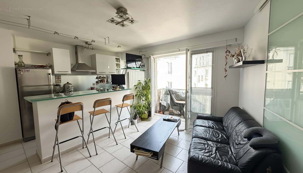 Appartement à PARIS-12E