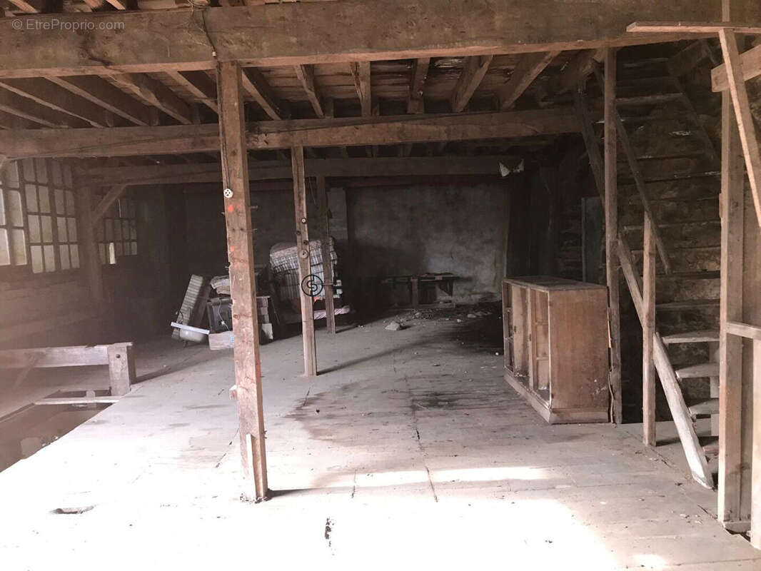 Appartement à UZERCHE