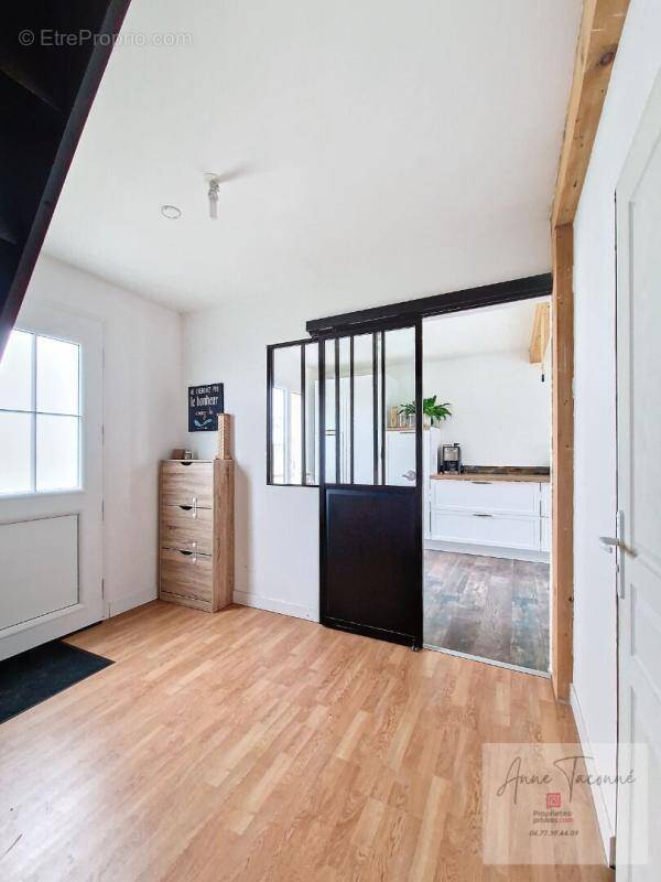 Maison à AULNAY-LA-RIVIERE