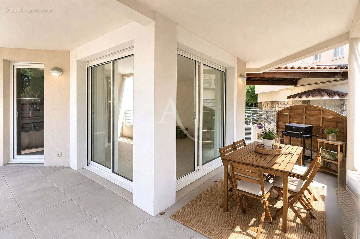 Appartement à MARSEILLE-12E