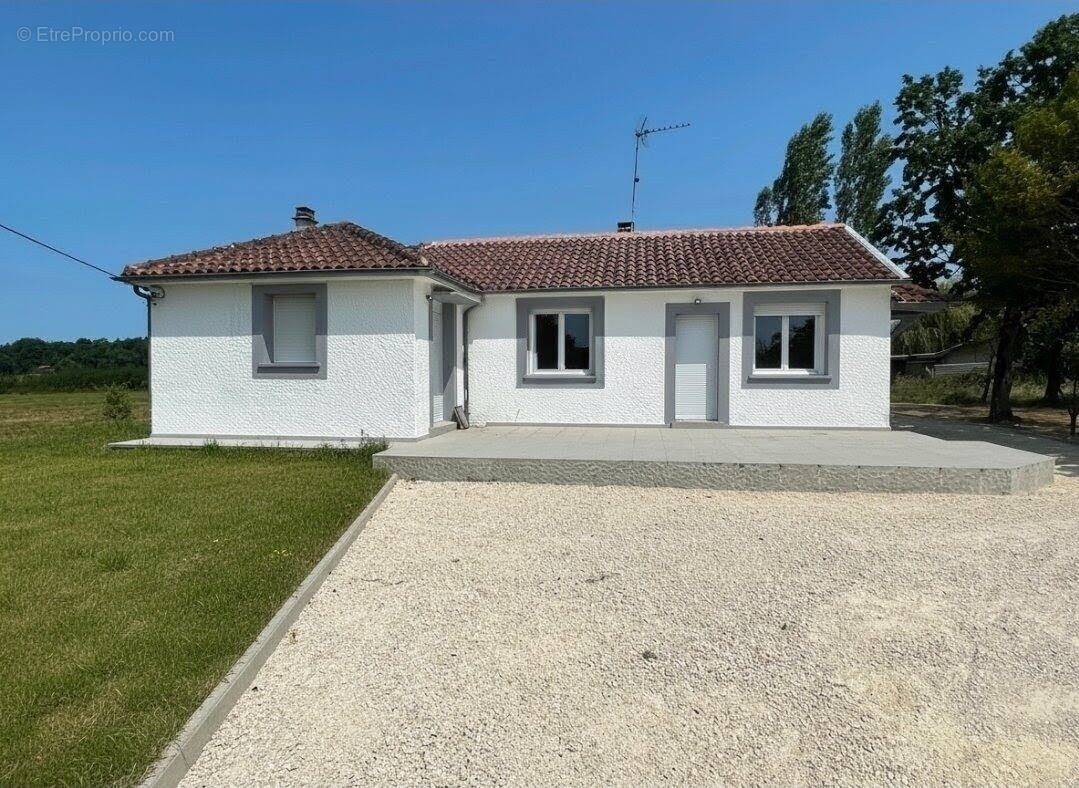 Maison à CASTELSARRASIN