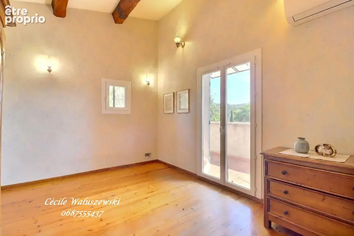 Maison Aubagne 8 pièce(s) 190 m2 avec piscine - jacuzzi sur 1200 m2 de terrain - photo 17