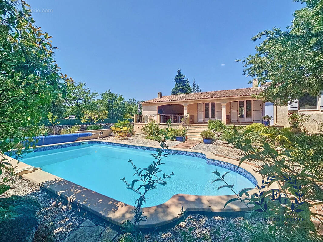 Maison à NANS-LES-PINS