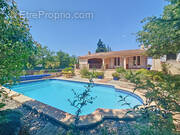 Maison à NANS-LES-PINS