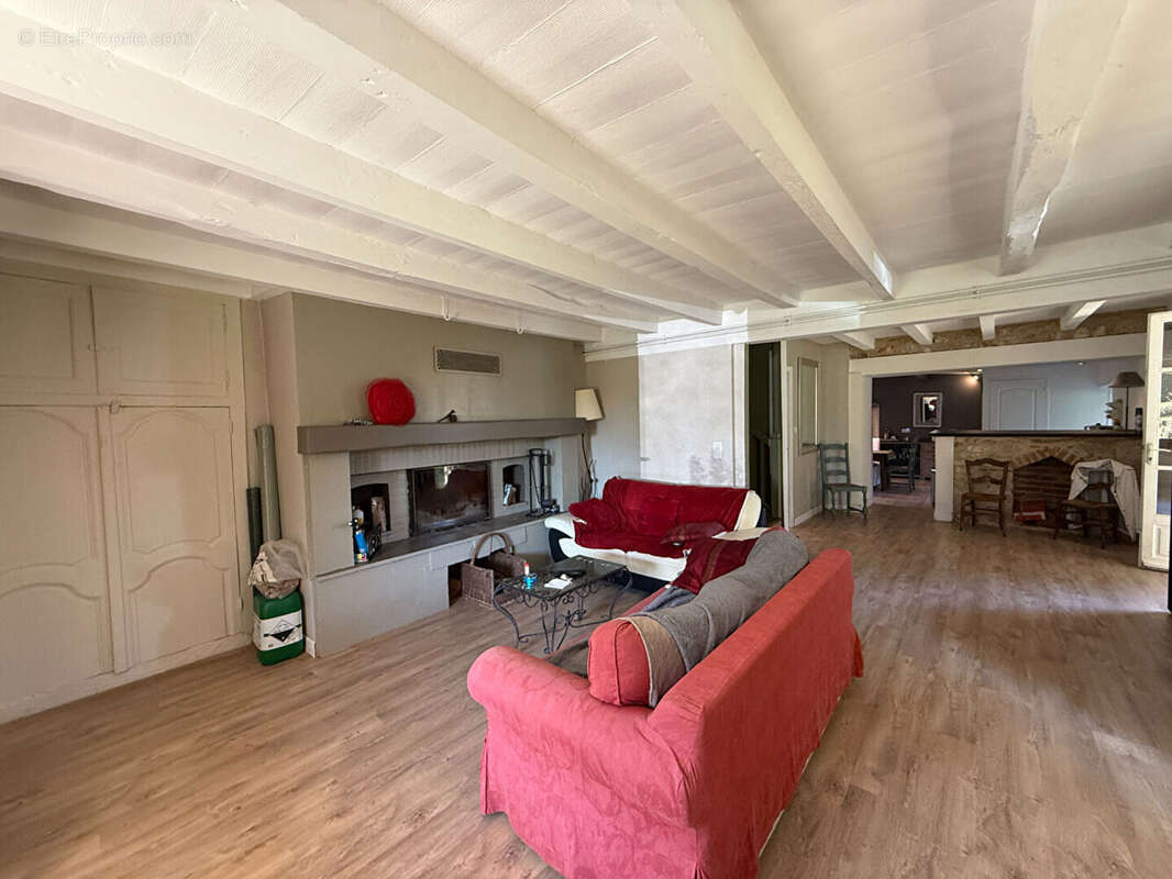Propriété en pierre - photo 11
