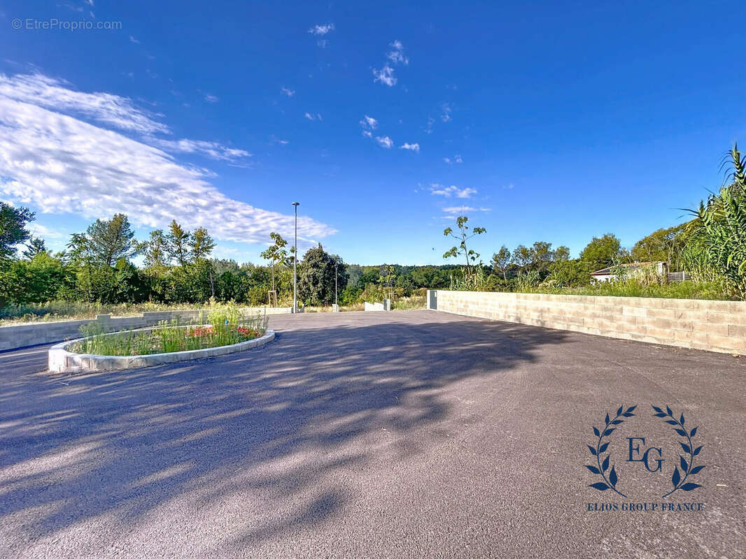 Terrain à MONTFERRIER-SUR-LEZ