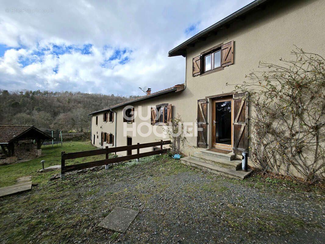 Maison à SALVIZINET