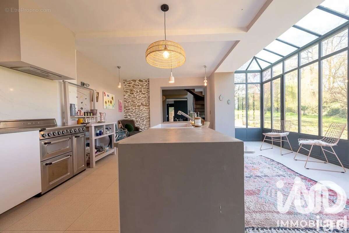 Maison 190 m² à Grosrouvre  - photo 5