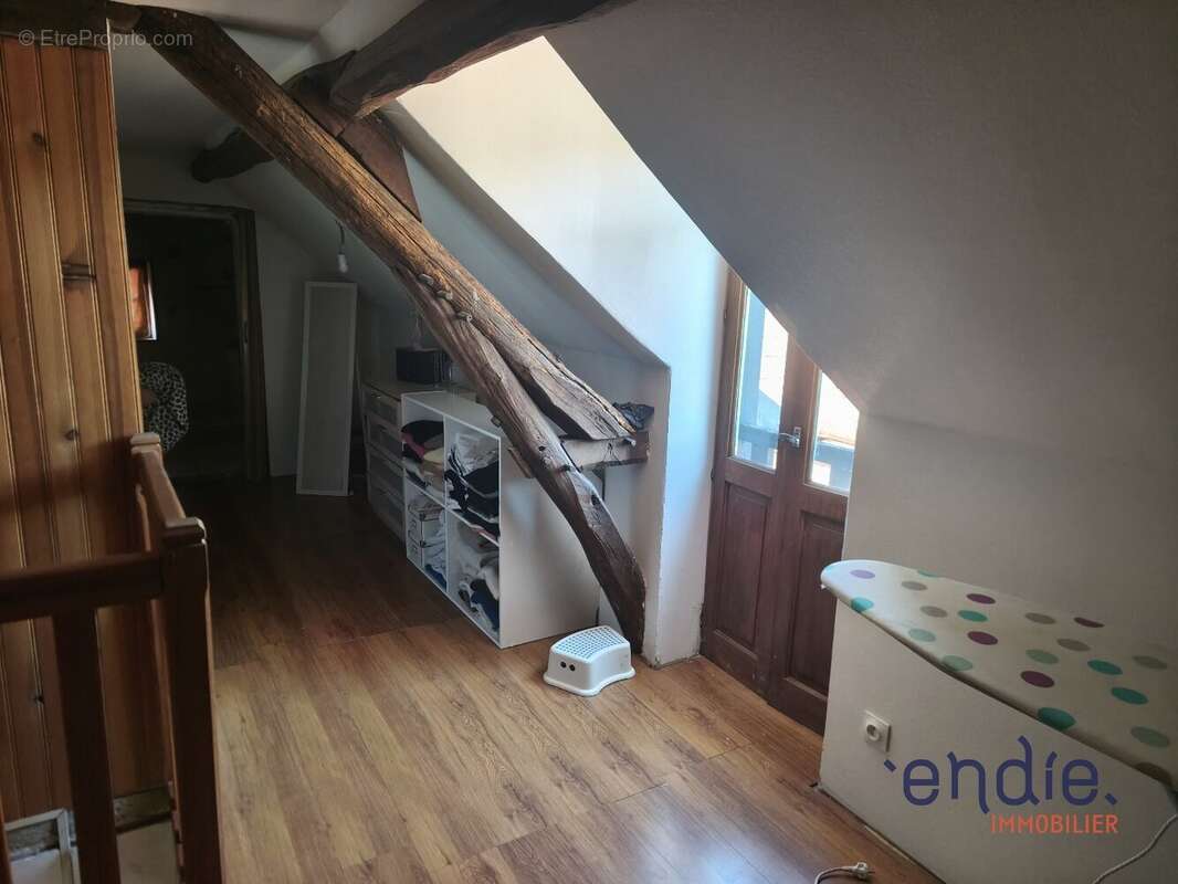 Maison a vendre 8 pieces (167 m²) à cosne d'allier - photo 9