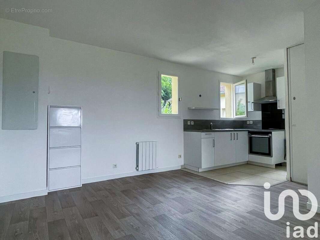 Photo 3 - Appartement à BEAUMONT-SUR-OISE