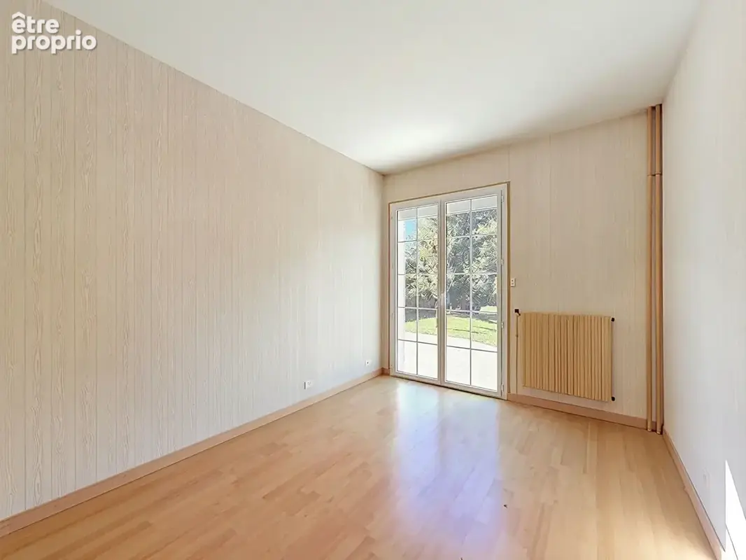 Maison Neauphle Le Château 8 pièce(s) 137.40 m2 - photo 15