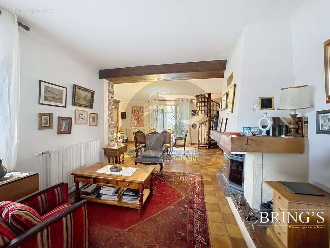 Maison à MARTIGNE-FERCHAUD