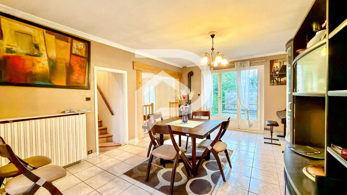 Maison à VILLEPINTE