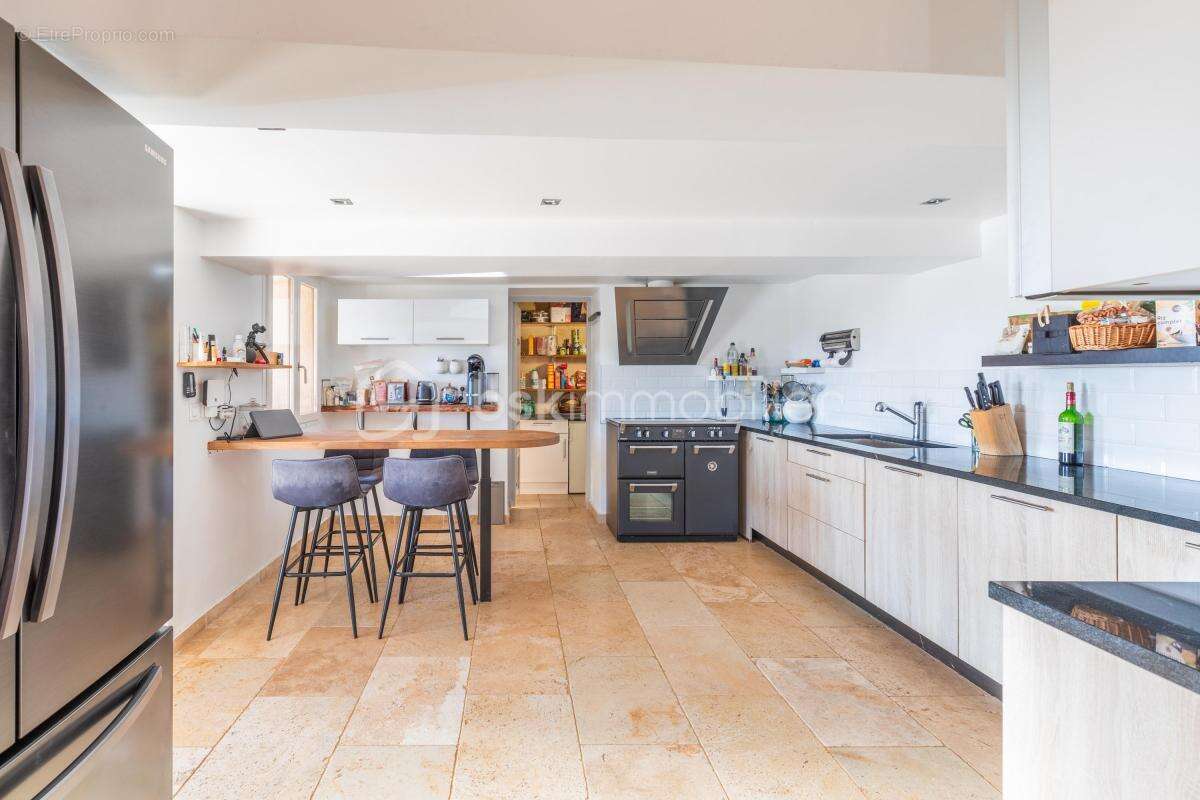 Maison à MONTAUROUX