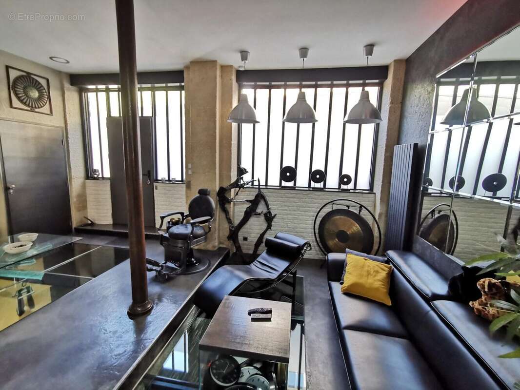 Appartement à PARIS-19E