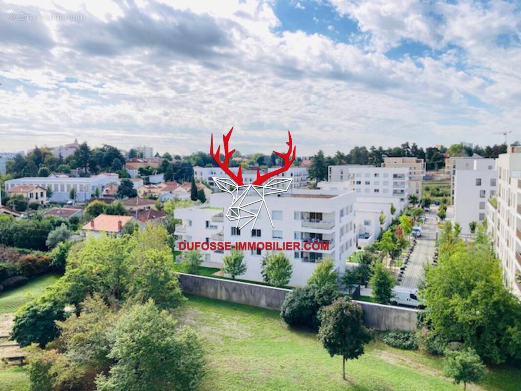 Photo 1 - Appartement à BRON