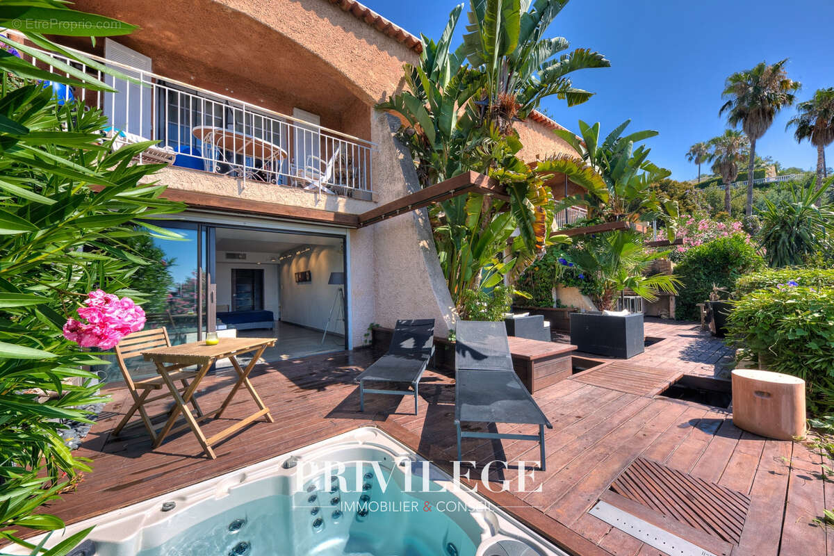 Golfe-Juan — Appartement de 120 m2 avec terrasse plein sud de 65 m2 - photo 21