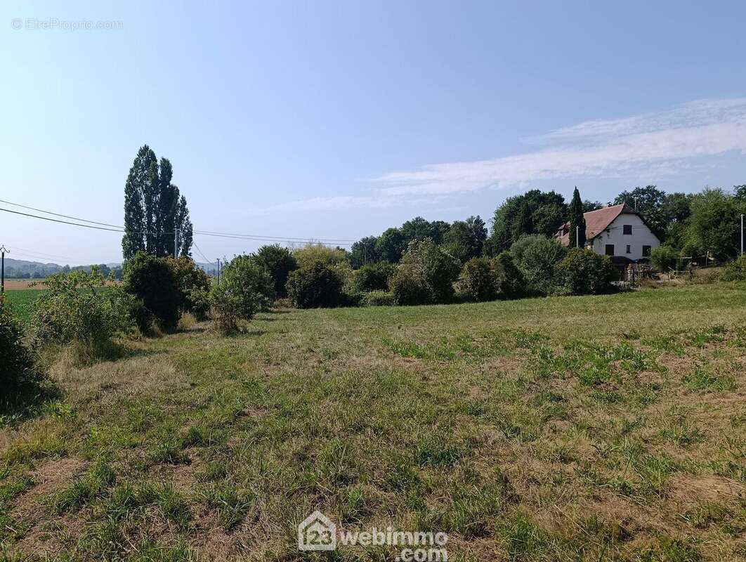 Maison 187 m² à Lembeye  - photo 6