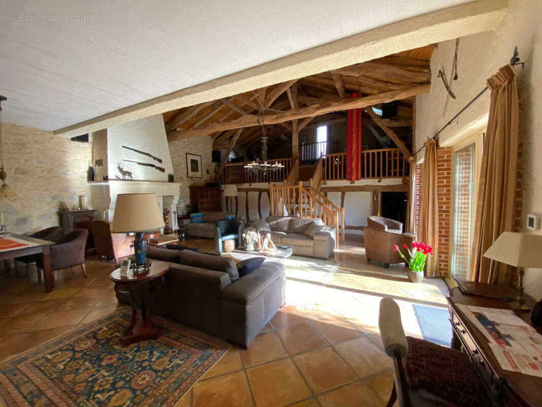 Maison à PESCADOIRES